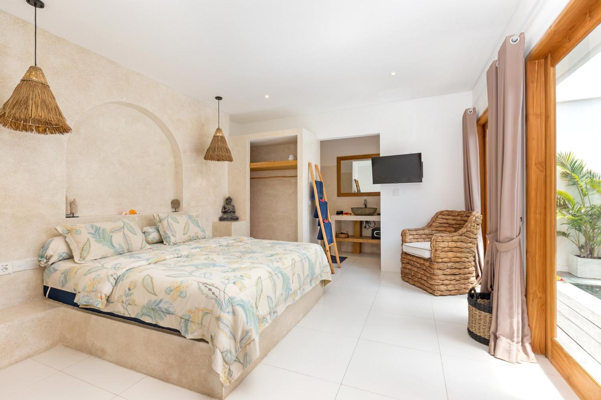 Spacious 1br In Villa *